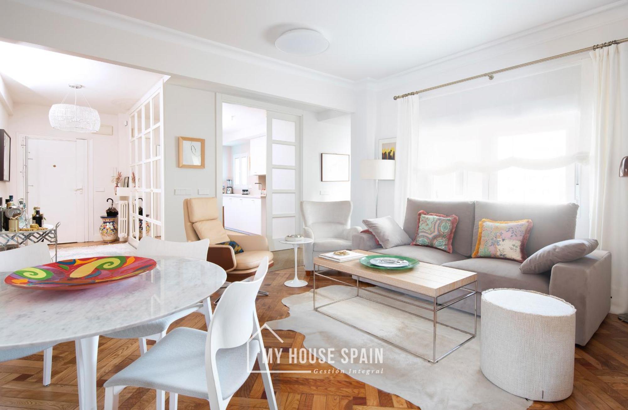 Myhousespain - Centrico Piso Junto A La Playa Gijón Eksteriør billede